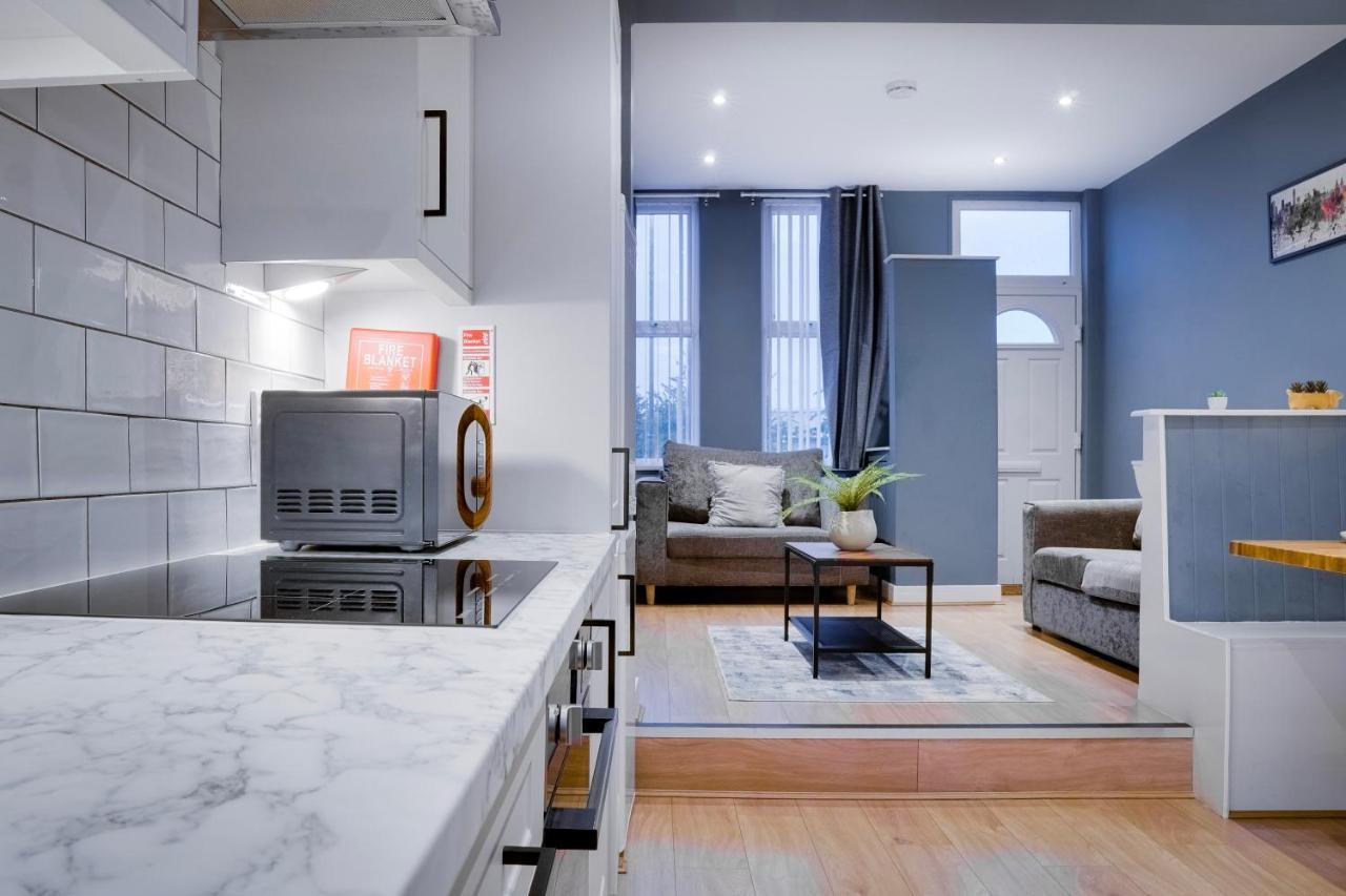 Birkenhead - 2 Bedroom House 外观 照片