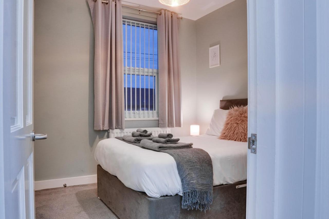 Birkenhead - 2 Bedroom House 外观 照片