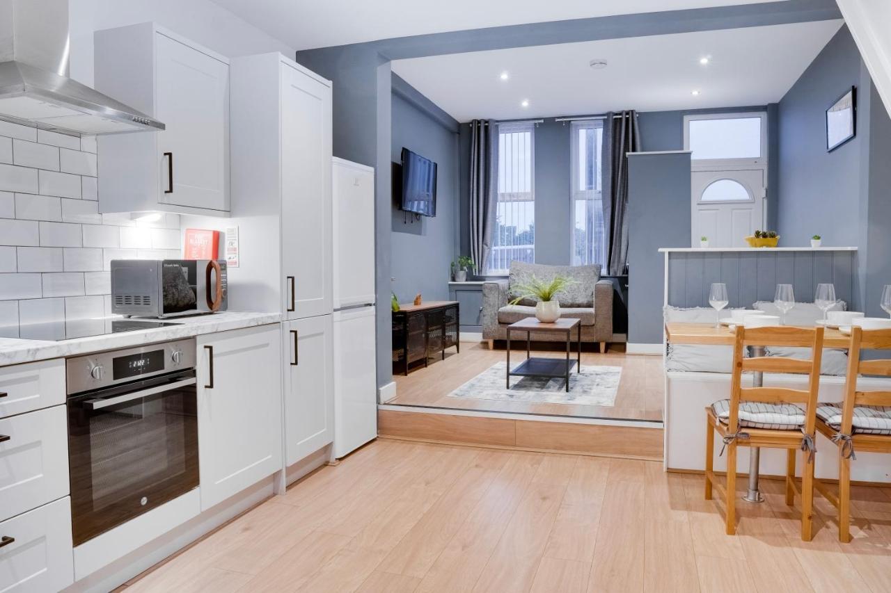 Birkenhead - 2 Bedroom House 外观 照片