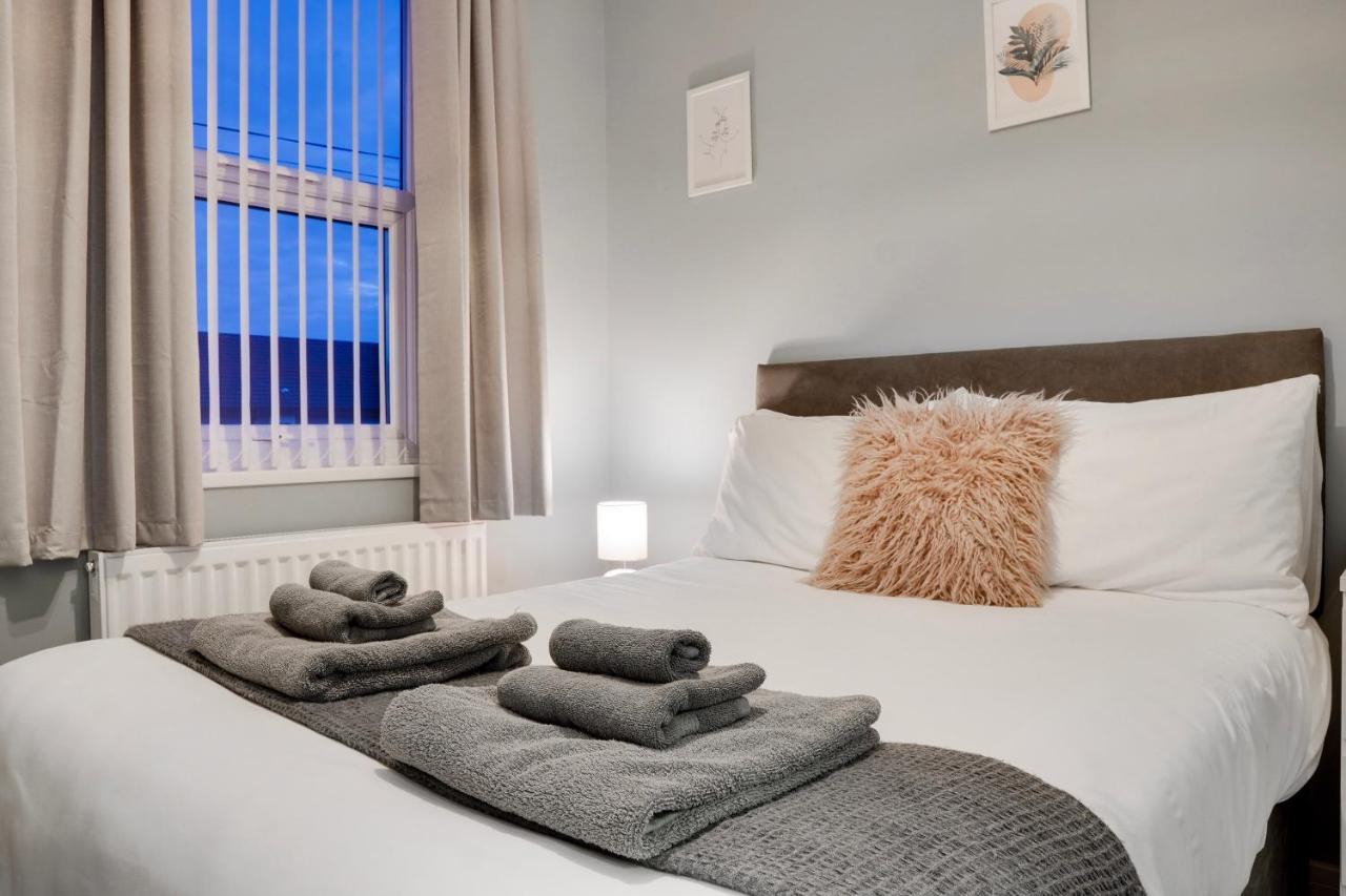 Birkenhead - 2 Bedroom House 外观 照片